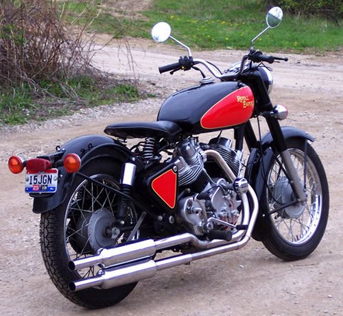 Royal Enfield Musket 5