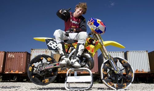 DC Shoes Pastrana 1