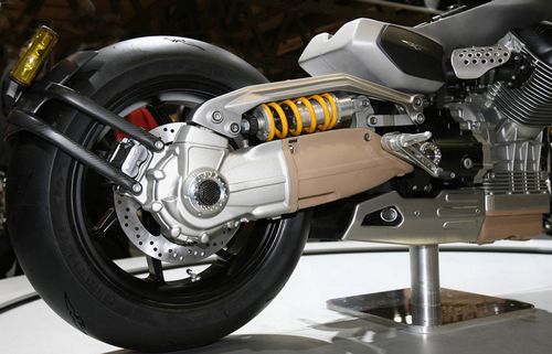 Guzzi4