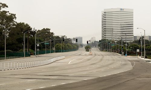 Moto Circulation Empty L.A 10