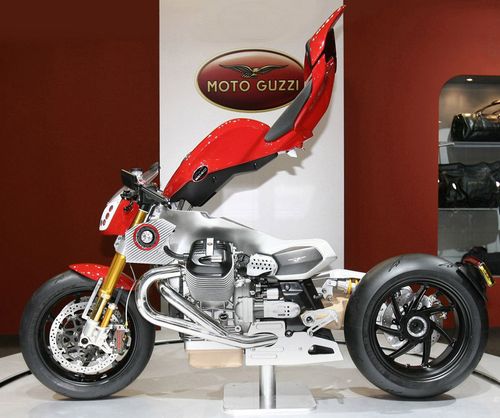 Guzzi3