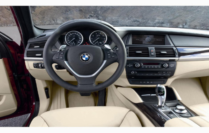 Bmw_x6_50_inside