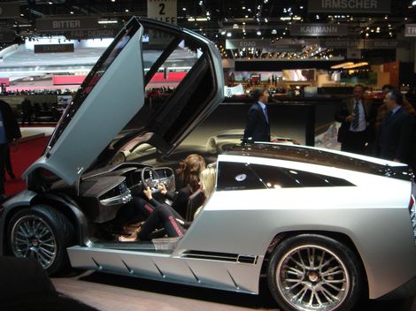 Giugiaro_quaranta_salon_de_gen_ve_4