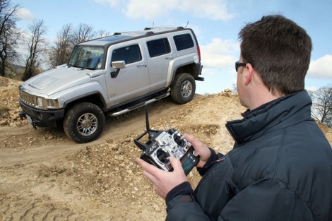 Hummer_h3_remote_controlled_1