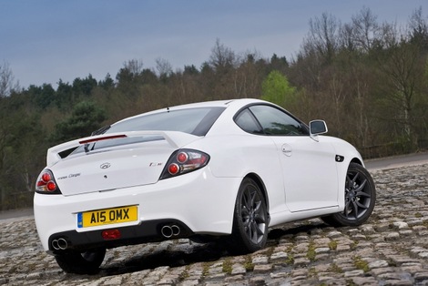 Hyundai_coupe_2