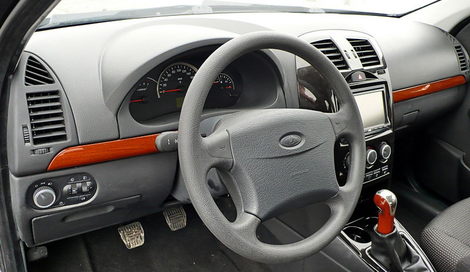 Lada_2116_3
