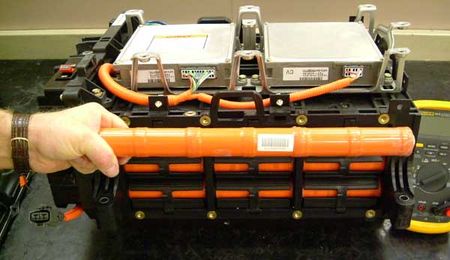 SANYO veut porter ses productions d’accumulateurs Ni-MH pour véhicules hybrides à 42 millions d’unités par an