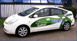 L’IFP s’amuse: une Prius au gaz naturel et bien sûr hybride