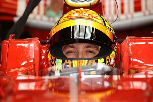Valentino, la Formule 1 et le café du commerce.