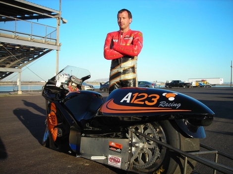 272 km/h en 7,86 secondes
