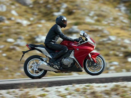 Honda VFR1200F, présentation