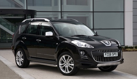 Peugeot introduces sport pack for the 4007 SE