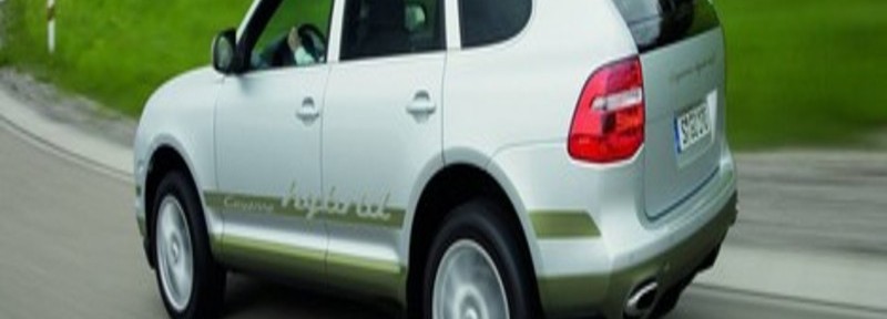 Cayenne Hybrid gives headaches to Porsche