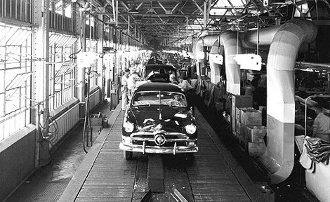 Ford to axe 8,000-9,000 jobs