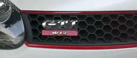 Golf GTI V W12 in motion