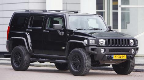 Hummer H3 Black edition