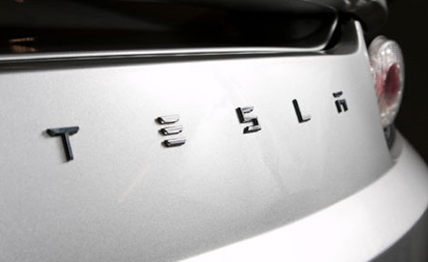 Tesla to raise £125 million