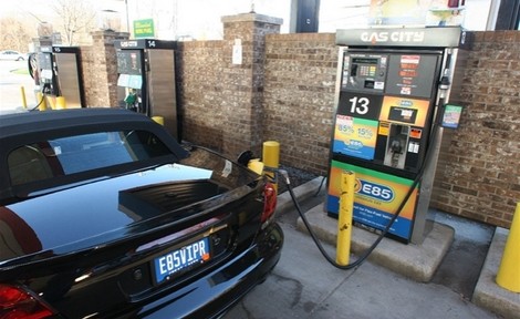 E85 Viper breaks standing mile record