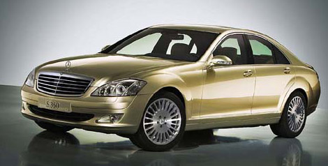 18 green Mercedes for Frankfurt motorshow