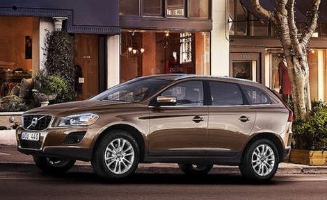 More images of the Volvo XC60 and engine range details